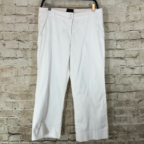 The Limited Pants - The limited Cassidy fit white Capri pants size 6